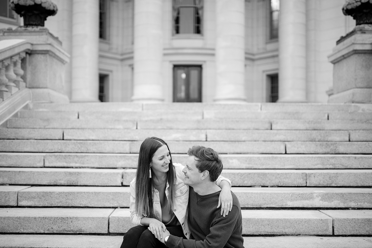 5 Most Common Questions about Engagement Photos … Answered